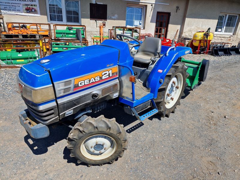 Iseki TG 21 Geas , 4x4 ( č.k. 00060) + kladívkový mulčovač EFGC 125