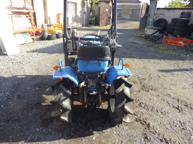 Iseki TX 1410 D , 4x4 s novým čelním nakladačem KP-001 (č.k. 003909)