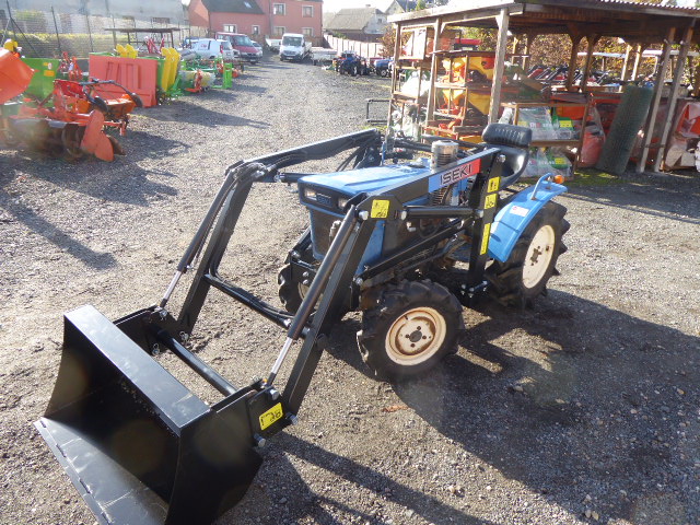 Iseki TX 1410 D , 4x4 s novým čelním nakladačem KP-001 (č.k. 003909)