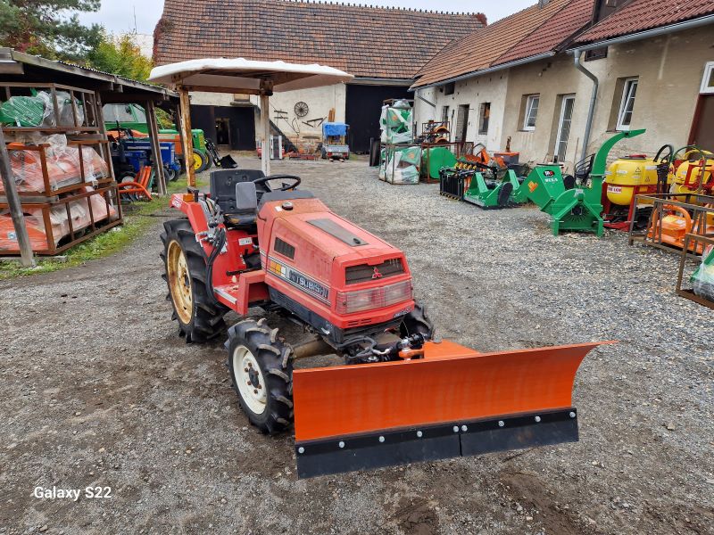 Mitsubishi MT 20 , 4x4 s čelní  hydraulickou radlicí TRX 1300 mm ( 130 cm) ( č.k. 08975)
